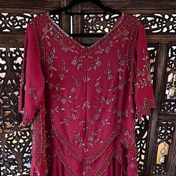 ROAMAN’S RUBY RED MAROON BURGUNDY BEADED SEQUINS LAYERED EVENING DRESS - Picture 4 of 7